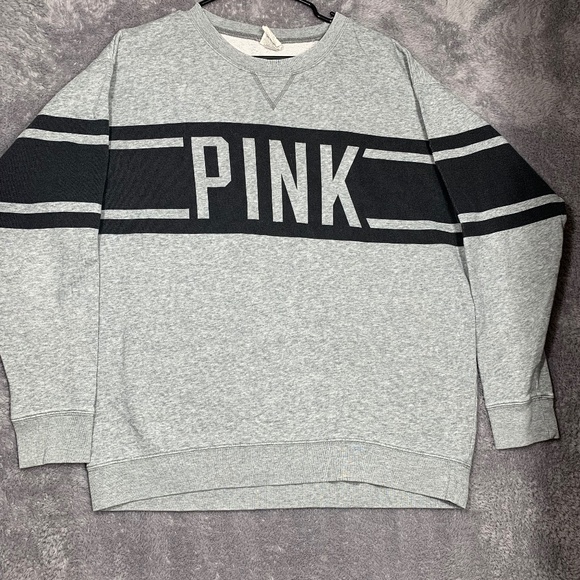 Victoria’s Secret PINK Gray Crewneck Sweatshirt Women’s Size M Logo Pullover - Picture 1 of 6